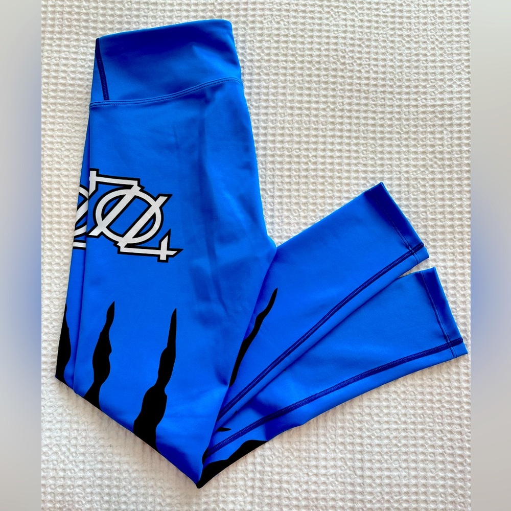 704 Shop Carolina Panthers Leggings